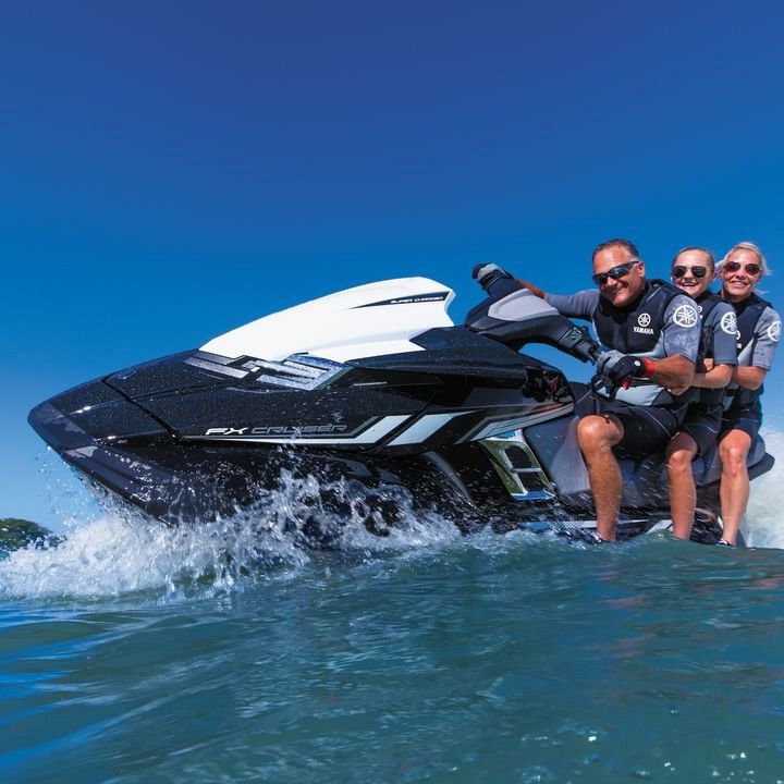 Testy skuterów wodnych Yamaha podczas targów Wiatr i Woda