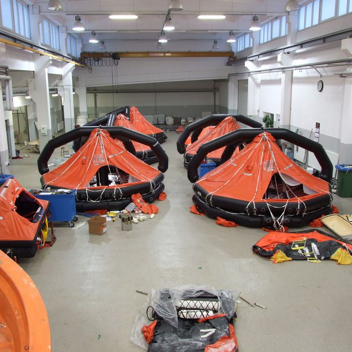 Service and Re-inspection of commercial SOLAS liferafts
