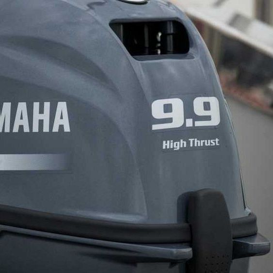 YAMAHA wprowadza nowe funkcje w silnikach zaburtowych